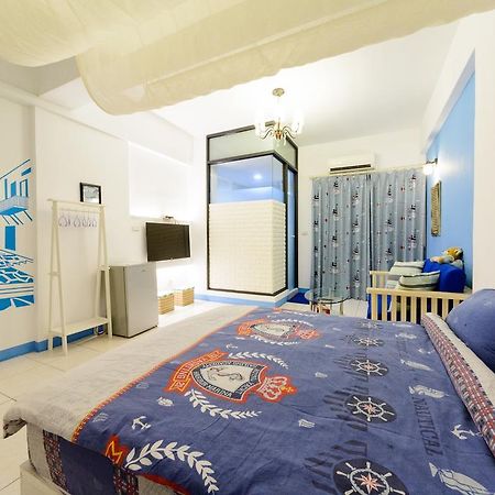 Hotel Play House Tainan Exterior foto