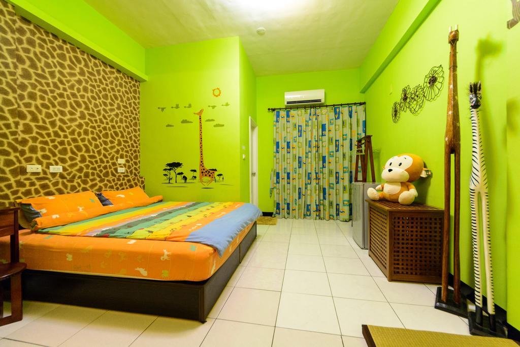 Hotel Play House Tainan Exterior foto